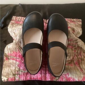 Dansko Beatrice Mary Jane’s